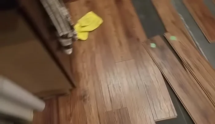 Glue stubborn joints: For any broken tongue and groove connections, apply wood glue to the edges, ensuring a tight seal.