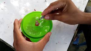 DIY Blender from a Broken Beyblade Launcher!