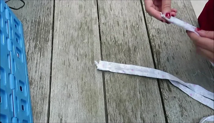 Continue braiding until finished and secure the end with an elastic band.