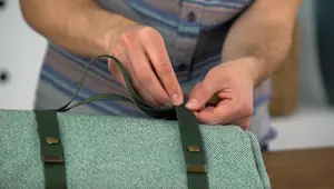 DIY Waterproof Picnic Blanket: No More Soggy Bottoms!
