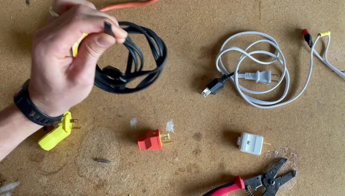 Strip the insulation from the wire ends to the recommended length.