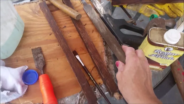 Remove old glue using a wood file or sandpaper.