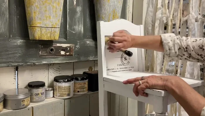 Seal the chair: Seal the painted chair using either clear wax or a polycrylic/spray clear coat. Lightly distress the surface for a more rustic look (optional).