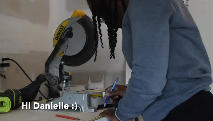 Measure and cut the plywood shelves and 1x2s.