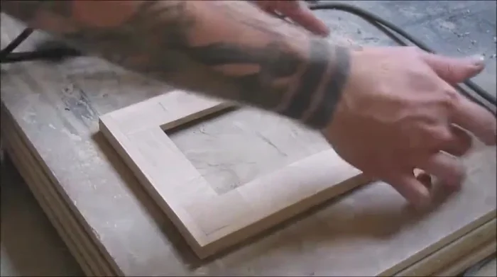 Add a bevel (optional, for decorative purposes).