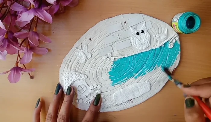 Use 3D outliner to add details.