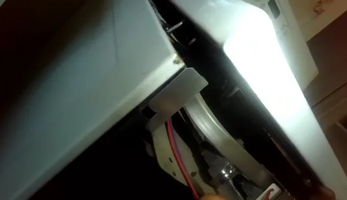 Remove the burner switch by pulling it straight out.