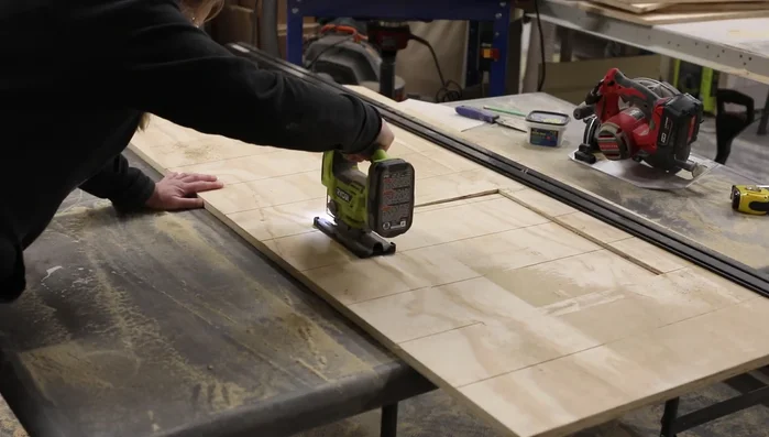 Assemble the eaves: Use a 90-degree clamp to ensure square cuts while assembling the eaves.