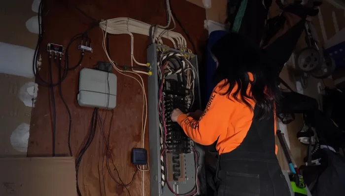 Remove main feeders from the main breaker using Allen keys.