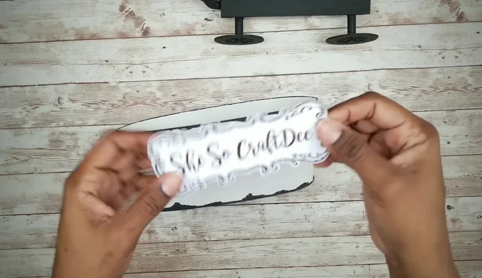 Add a custom label to the back of the planter (optional).