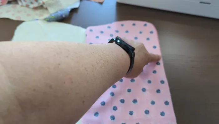 Turn the bag right side out. Close the opening by hand stitching or machine stitching.