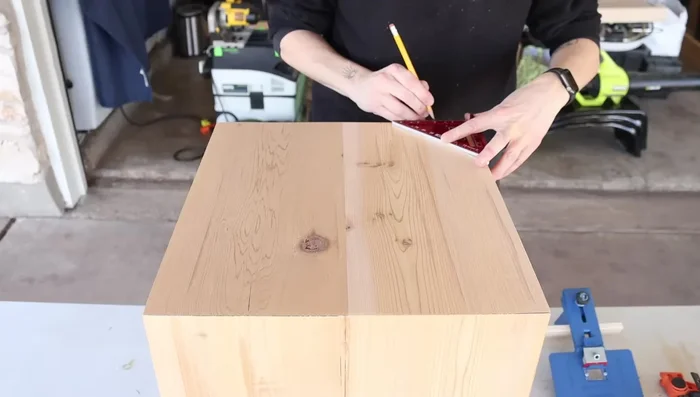 Add dowels to the corners of the cube stools using a dowel jig for strength and design.