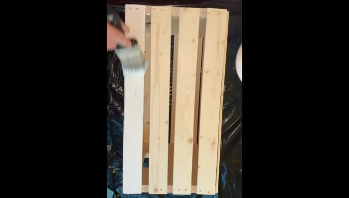 Paint the crate: Apply a fresh coat of paint (Valspar sample paint recommended).