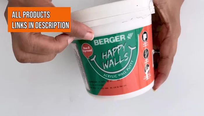 Prepare the putty: Mix acrylic putty with acrylic paint (optional) to achieve desired color. A small amount is sufficient for beginners.