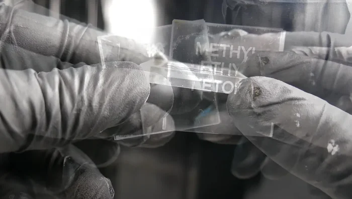 Sand and Polish: (Optional) Sand and polish one of the bonded edges to assess the final appearance.