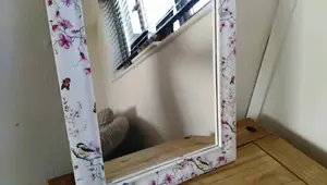 Upcycling a Boring Mirror Frame: Shabby Chic Bird Print Makeover