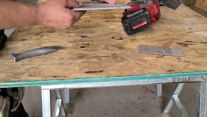 Score the plank to create a channel that will help remove the plank.