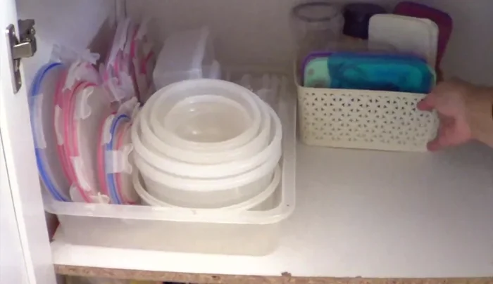 Store Lids in Top Container for Easy Access