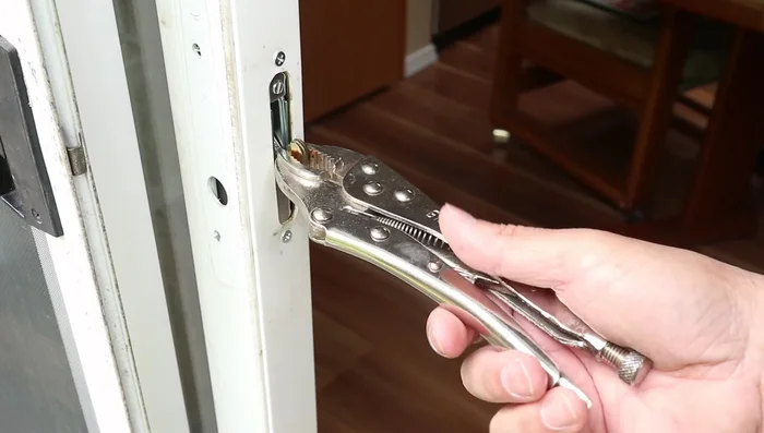 Remove the vice grips.