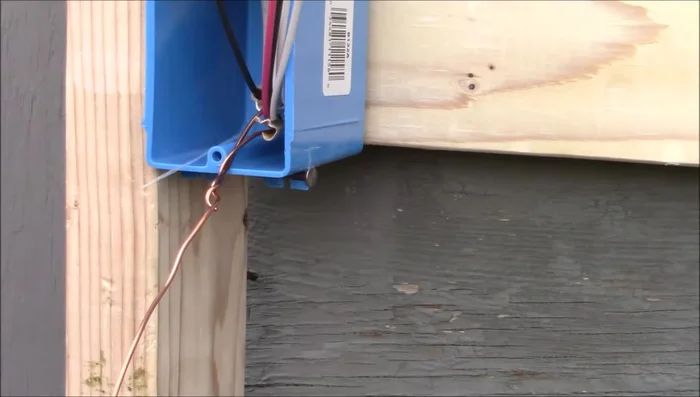 Connect neutral wires together using a wire nut (neutrals are not used in the switching mechanism but are required in the box).