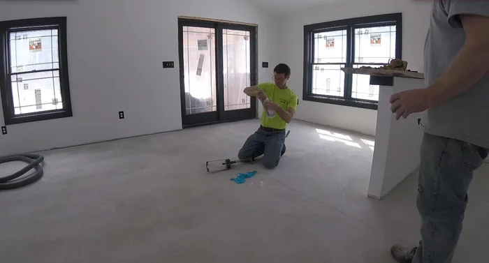 Purge a small amount of material to ensure thorough mixing.