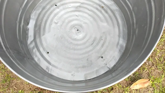 Let the paint dry completely.