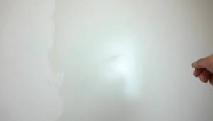 Easy Skim Coating a Wall: A DIY Guide for Smooth Walls