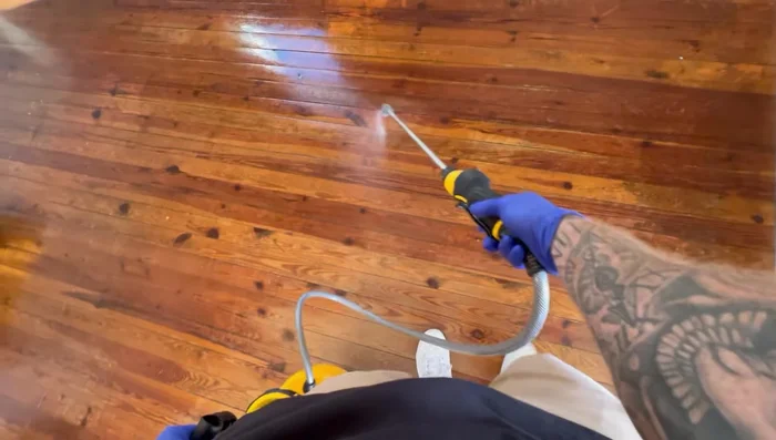 Allow the stripping agent to sit for 10-15 minutes to fully emulsify the wax.