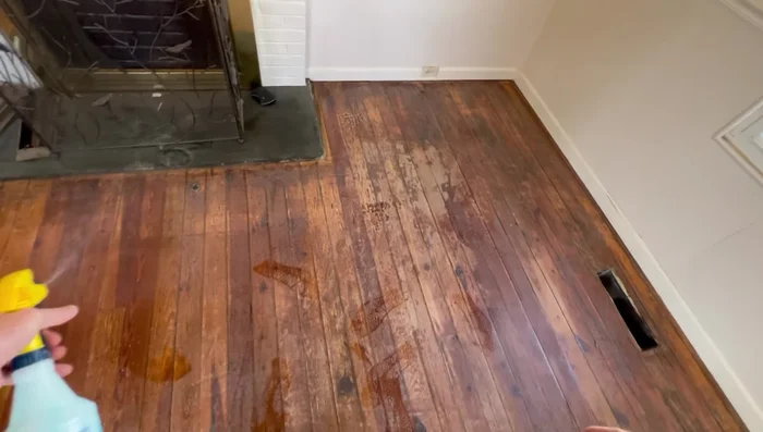 Preparatory Cleaning: Apply a preparatory floor cleaning solution to prepare the surface for the new topcoat.