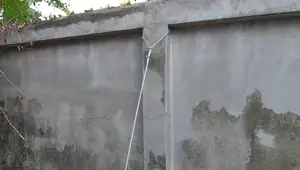 Saving a Leaning Wall with a Pulley System: A DIY Guide