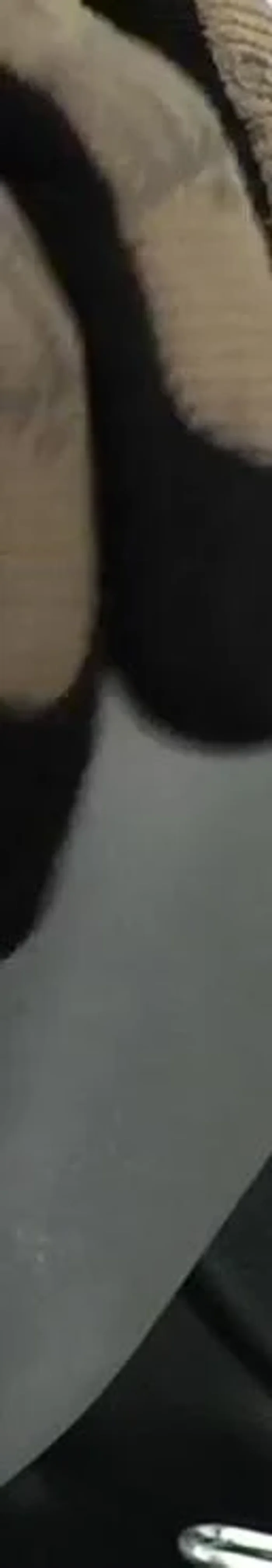 Remove the mounting screw. Unscrew the mounting screw located on the back panel.