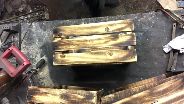 Paint the crates white (optional)