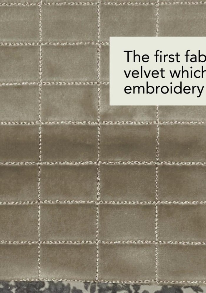 Consider a paisley print for alternative curtains if a large-scale leaf pattern isn't desired.