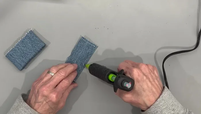 Attach the apron to the gnome's body.