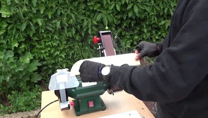 Use a wine glass to check the fit one last time. Ensure a 2.5cm gap for sliding.