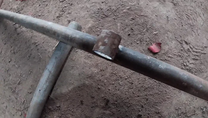 Weld the bottom hinge in place.