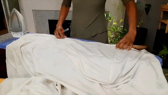 Close the opening: Stitch or leave the opening as it is (depending on preference).