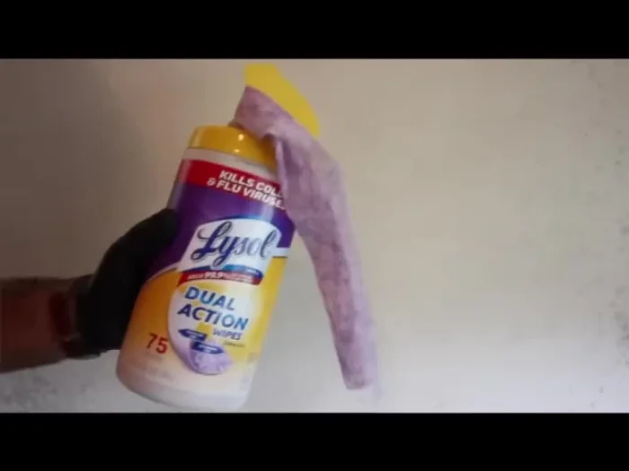 Dry the area again thoroughly.