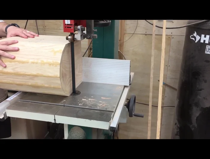 Glue the bottom into the box.