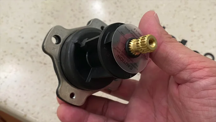 Use the Kohler repair kit (GP 876851) to replace the O-rings and pressure balancing unit.