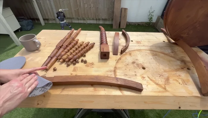 Repairing the cracks using wax