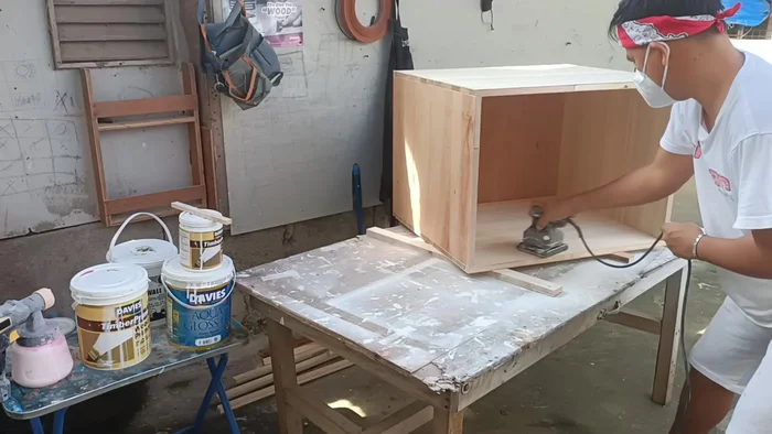 Apply a top coat using Davis aqua gloss for a water-based, quick-drying finish.