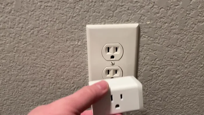 Confirm the blinking lights in the app and hit 'Next'.