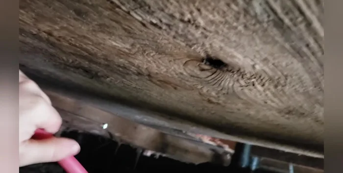 Monitor the process. As the ice melts, you will notice a decrease in resistance. The hot water will start flowing further down the line. This could take some time.