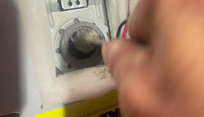 Clean the threads of the heating element and reinstall the new one.