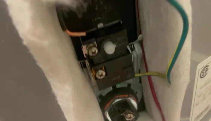 Turn the breaker back on and check for heating.