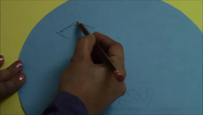 Trace and color the outlines of aquatic plants using oil pastels or poster colors.