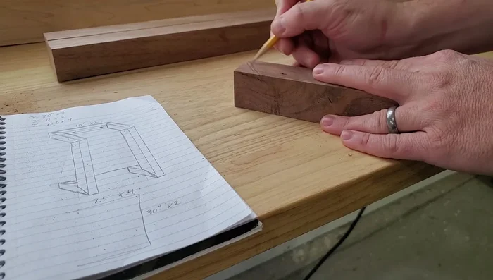 Cut Miter Joints