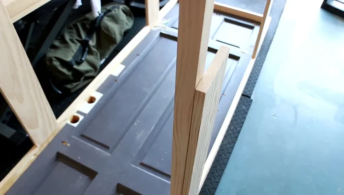 Attach the bottom plates.