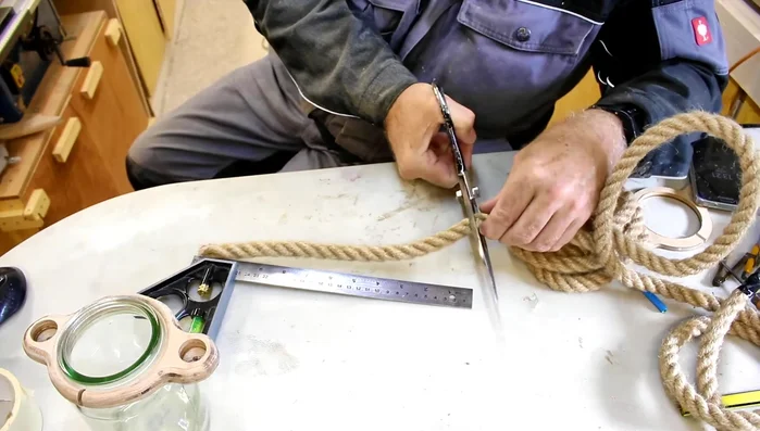 Cut and glue the rope handle in place.